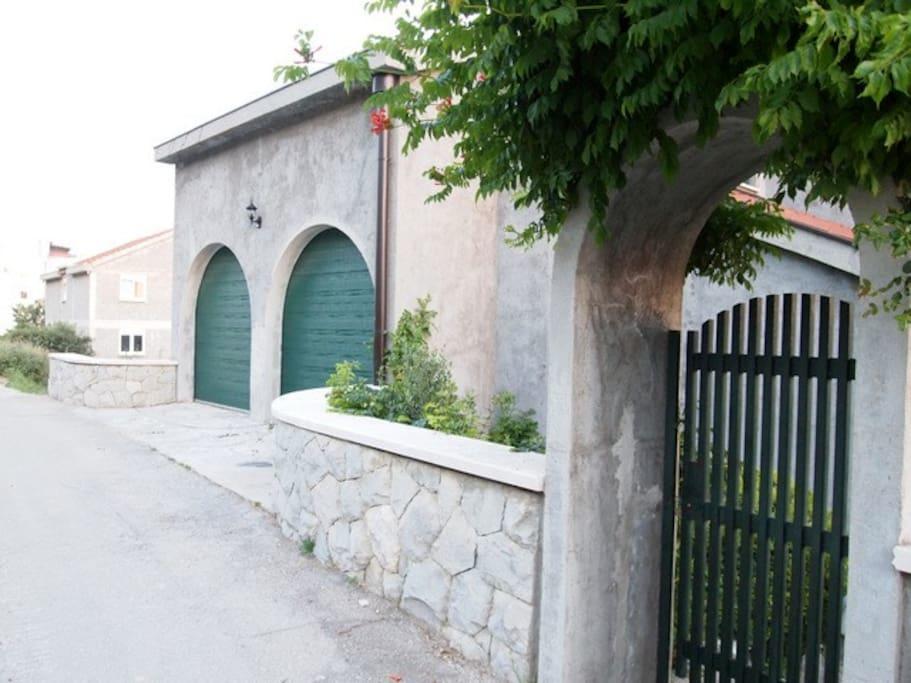Suhi Potok Apartment Jesenice  Exterior foto